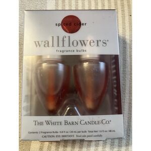 The White Barn Candle Co - Wallflowers Home Fragrance Bulbs 2-pack Spiced Cider